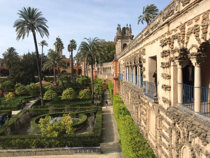 Seville: Small-Group Alcázar Guided Tour & Entry Ticket - The Mudejar Palace of Peter I, Moorish-Christian Mixing