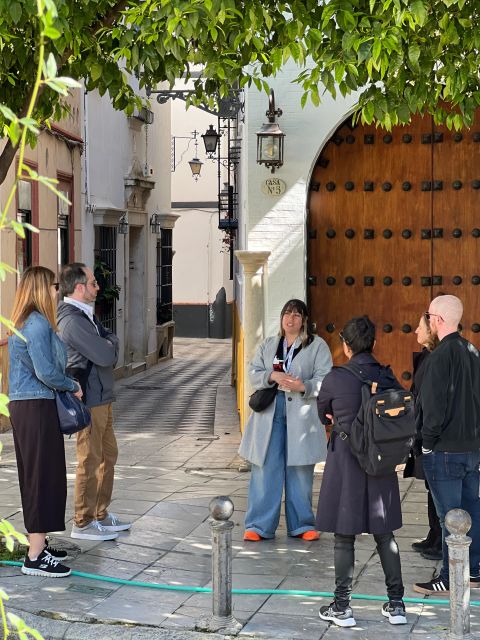 Seville: Small Group Jewish Quarter Tour with Tapas & Drinks - Key highlights to look forward to
