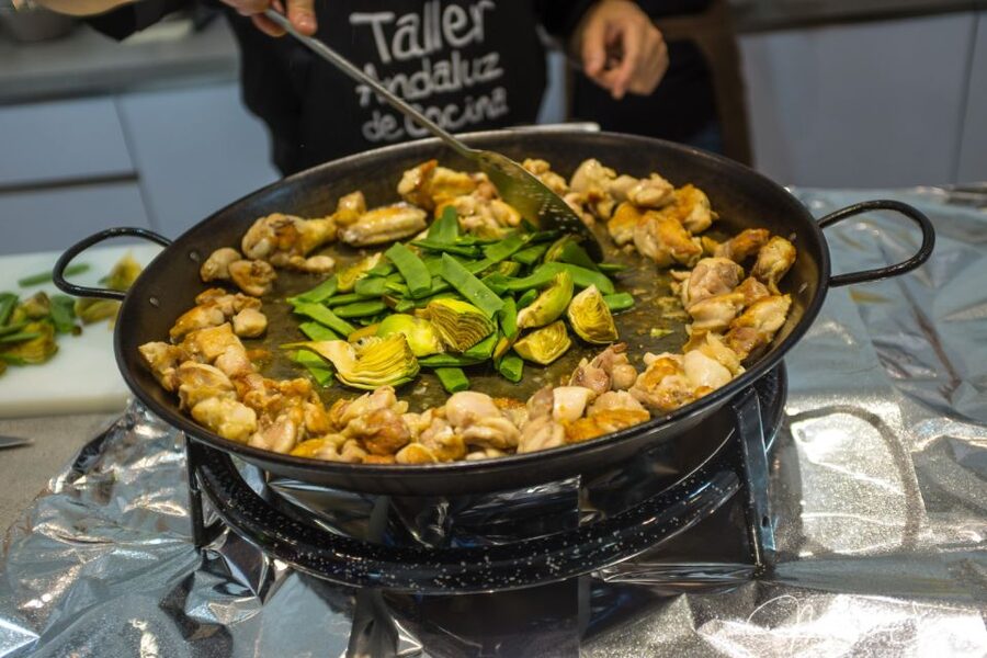 Seville: Spanish Cooking Class with Dinner - Drinks During the Lesson, and With Dinner