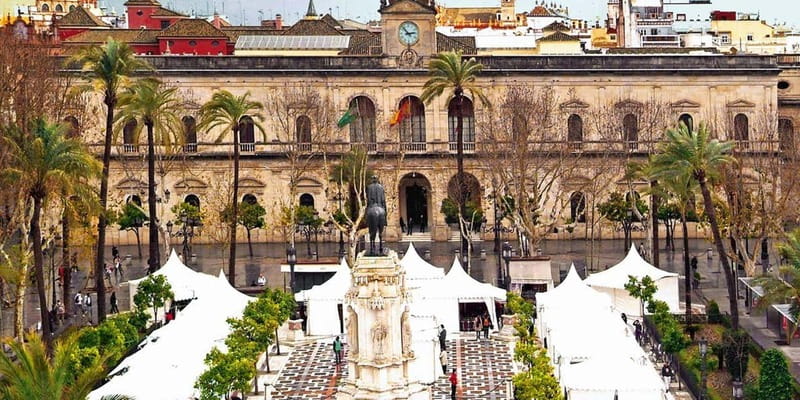 Seville: Sunset Roof Top Walking Tour - La Giralda and the Cathedral: what you actually learn from looking up
