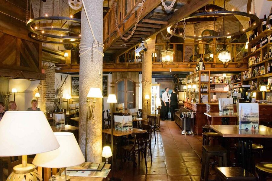Seville: Tapas Dinner and Flamenco Show - The Short Walk to the Tablao Flamenco