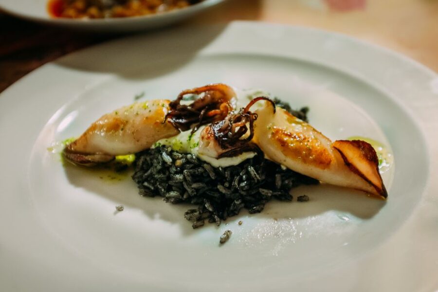 Seville: Tapas Tour Across the River in Triana - Pacing, Portion Reality, and How to Keep the Night Fun
