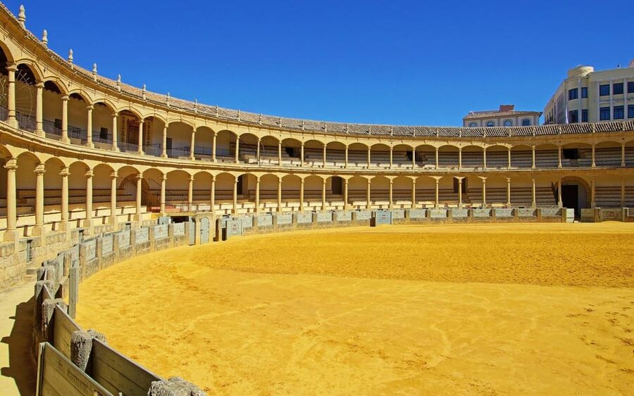 Seville: Transfer to Málaga with visit to Ronda - Timing and traffic: when Málaga arrival plans can shift