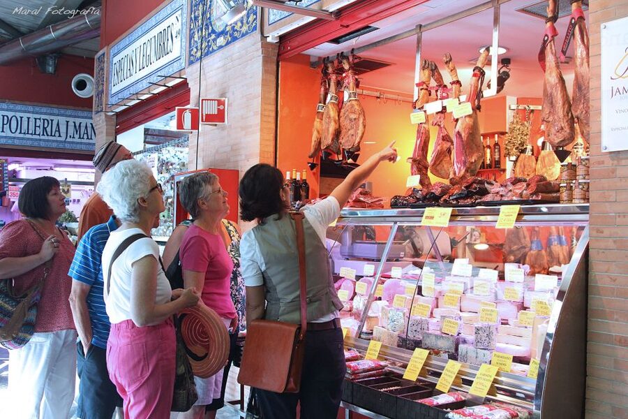 Seville: Triana Market Tour with Tastings - Meeting at Mercado de Triana and Getting Oriented Fast