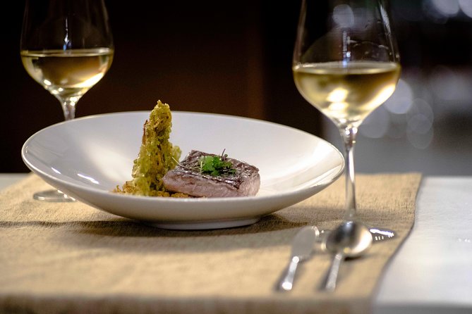 Seville Wine & Gourmet Tapas Tour by Food Lover Tour - Wine Pairing: How to Taste Without Getting Lost