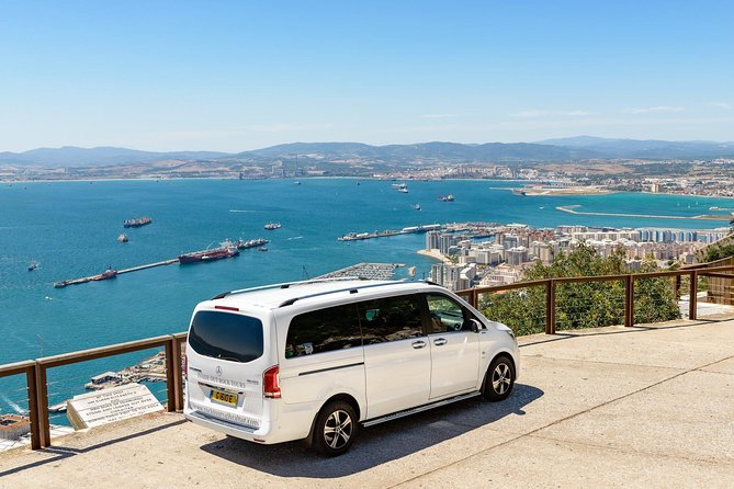 SHORE EXCURSION 3.30hrs Half Day Tour - The Rock of Gibraltar: 2 Hours of Views and Wild Residents