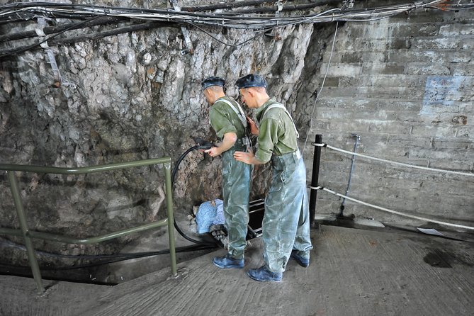 SHORE EXCURSION 3hrs Tunnel Tour - World War II and the Great Siege Tunnels: the real reason the Rock stands out