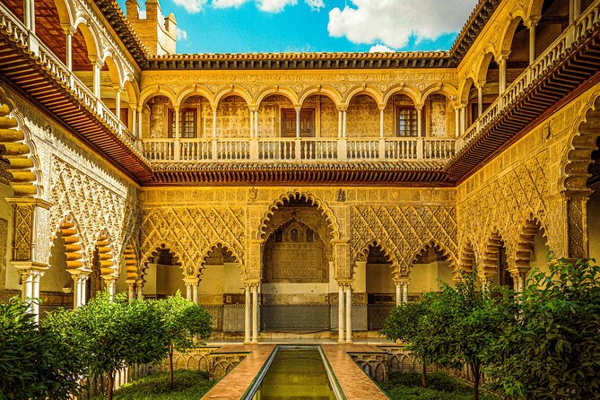 Skip the Line Seville Alcázar, Cathedral & Giralda Guided Tour - Why the Alcázar plus Cathedral plus Giralda route is a smart use of your time
