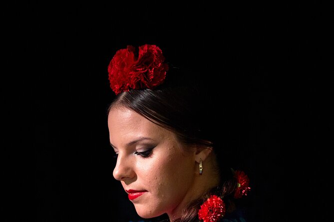 Skip the Line: Tablao Flamenco Pura Esencia Ticket - Pura Esencia in Triana: what makes this Seville flamenco ticket worth it