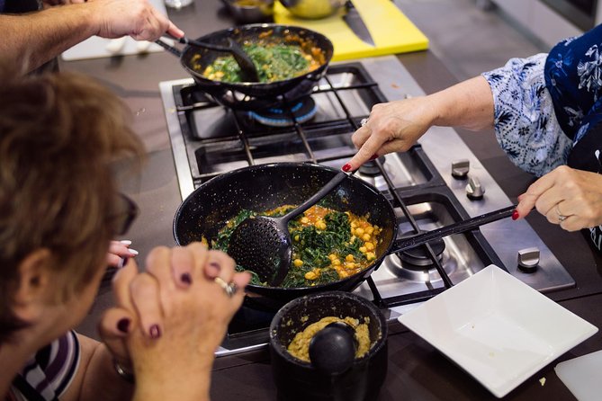 Spanish Cooking Class & Triana Market Tour in Sevilla - How long it really takes, and how the pacing feels