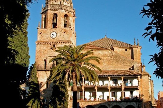 Spend a day in the White Villages from Cadiz - White Villages from Cádiz, and why this route works