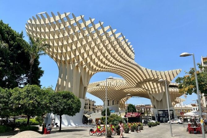 Spirit of Seville - Private Walking Tour with Casa de Pilato - Should You Book Spirit of Seville With Casa de Pilatos?