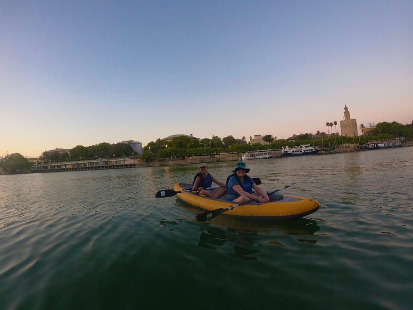 Sunset Kayak: Historic Seville, Triana and La Cartuja - The Guadalquivir at sunset: how the timing changes everything
