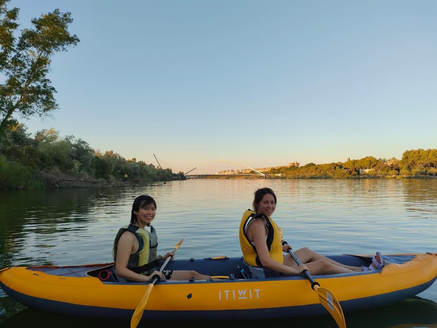 Sunset Kayak: Historic Seville, Triana and La Cartuja - The first-circumnavigation stop: Nao Victoria and Espacio Primera Vuelta al Mundo
