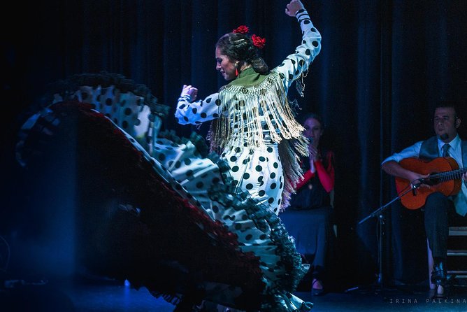 Tablao Flamenco Orillas de Triana Ticket - An Intimate Tablao by the Guadalquivir River