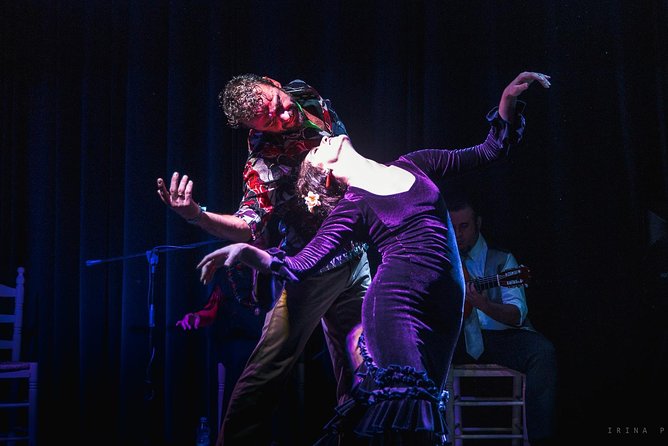 Tablao Flamenco Orillas de Triana Ticket - Closest Seating in Seville, and Why It Matters