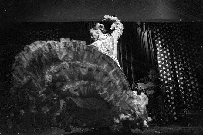 Tablao Flamenco Orillas de Triana Ticket - Value for Money in Seville Flamenco (Is $26.62 a Good Deal?)
