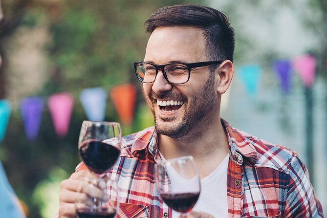 The Ultimate Seville Wine Tour with Food - Calle Mateos Gago: Where More Wine and More Food Turn Up