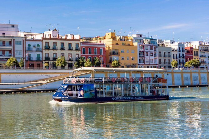 Tour in Seville Tourist Bus, Panoramic Cruise and Walking Tour - Triana Walk: Markets, Bridges, and Local Color