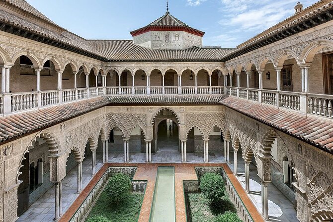 Tour of the Alcazar of Seville - The palaces you actually need: Alfonso X, Pedro I, and the Casa de la Contratación
