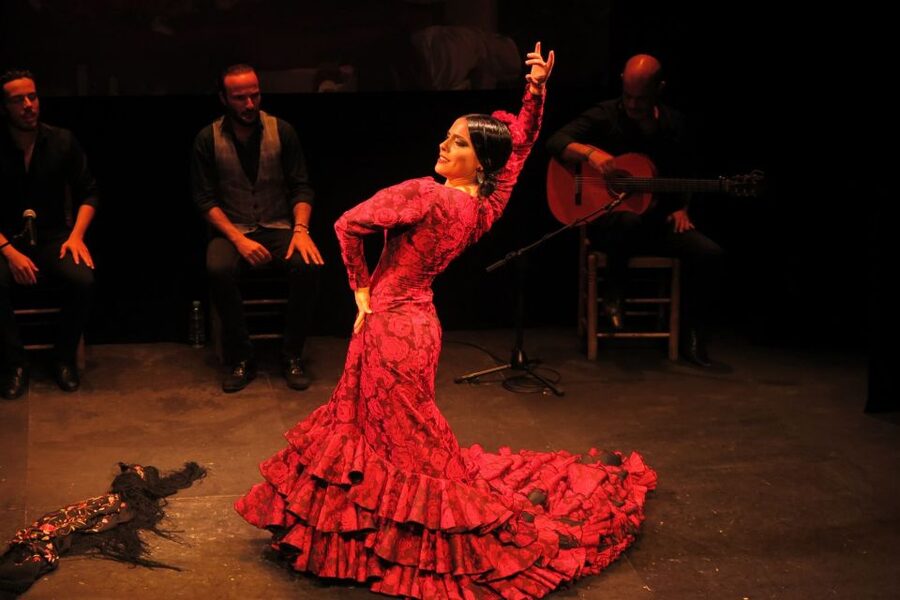 Triana: Authentic Flamenco & Tapas Tour - Triana First, Then Flamenco: What the Walk Actually Adds