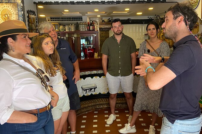 Ugly Delicious Food Tour - Meeting point, timing, and walking comfort
