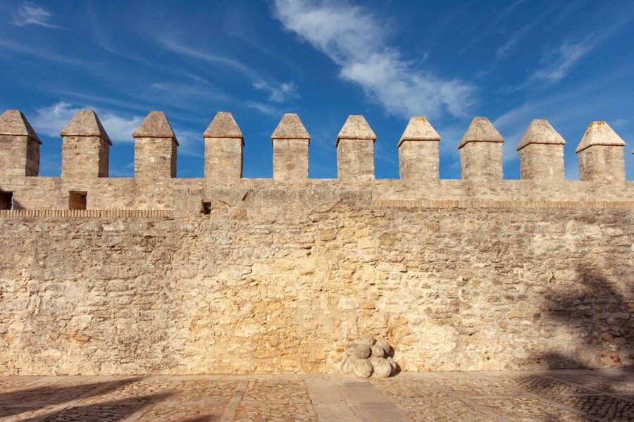 Vejer de la Frontera (Cádiz): Historical Walking Tour - Las Hazas, Juan Relinque, and Community Land vs Feudal Power
