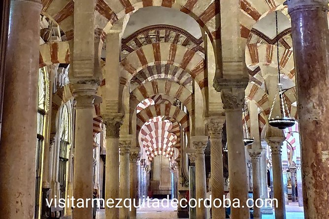 Visit Cathedral Mosque with official guide. Small groups - What the guide style adds (and why Maria is often praised)