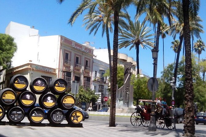 Walking tour in Jerez - Alcázar and Cathedral From the Outside, and Why That Still Works