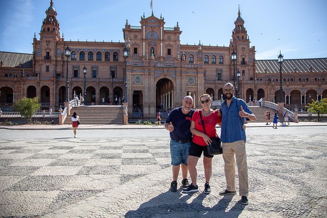 Walking tour through the monumental and historical area of Seville - A 10:00am walk that strings Seville’s icons together