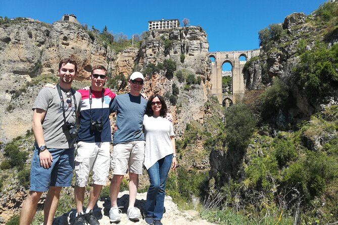 White Villages and Ronda Day Tour from Seville - Grazalema and the Sierra de Grazalema: Mountain Views and a Village Break