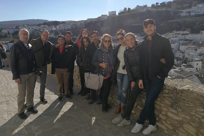 White Villages and Ronda Guided Day Tour from Seville - Zahara de la Sierra: your first taste of the Pueblos Blancos