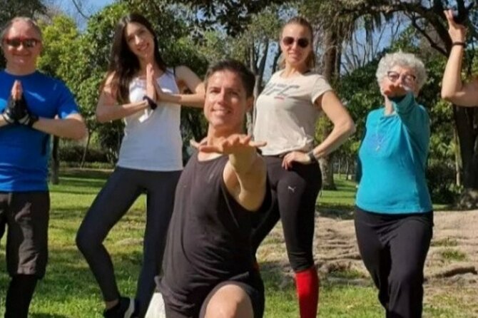 Yoga at María Luisa Park in Seville - The 1.5-hour flow: meditation, sun salutations, and pranayama